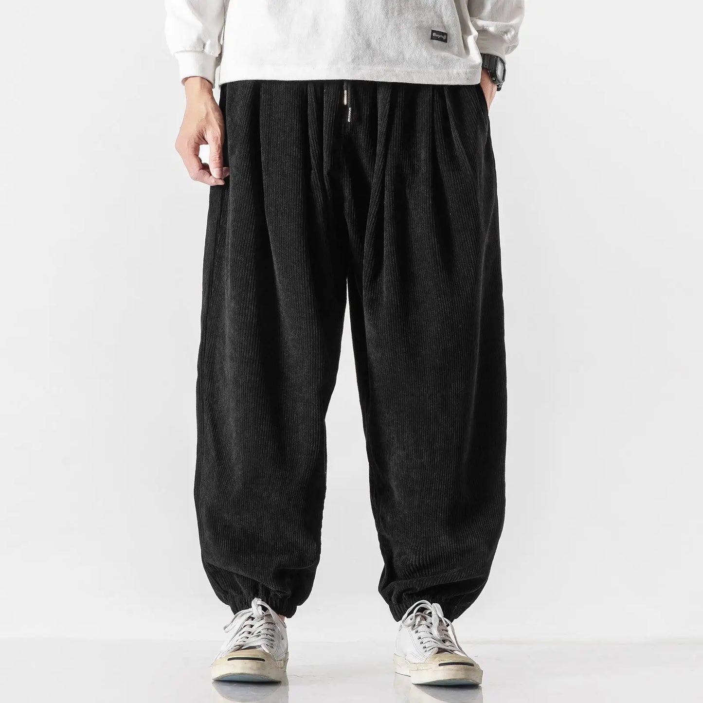 NOVO – Urban Lantern Corduroy Trousers